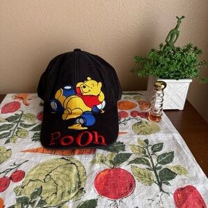 Vintage 90s black embroidered Pooh honey pot baseball hat